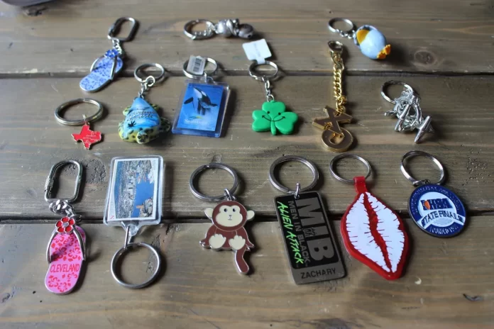 Promote Your Brand Using Custom Rubber Keyrings