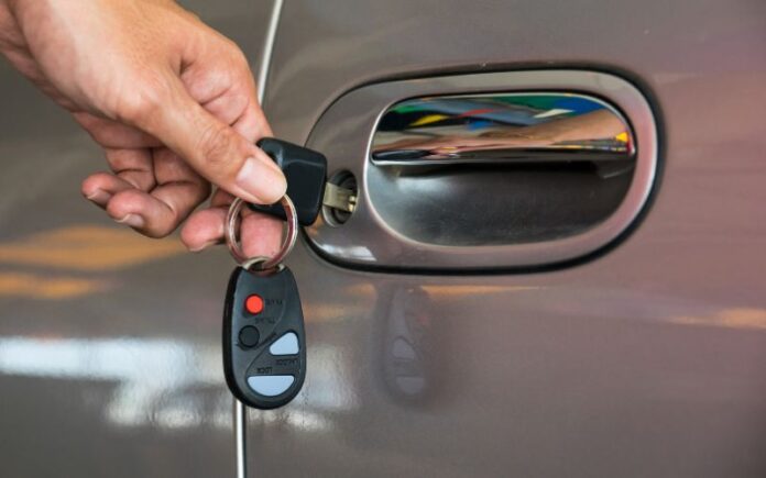 urgent car key replacement in Riverside CA
