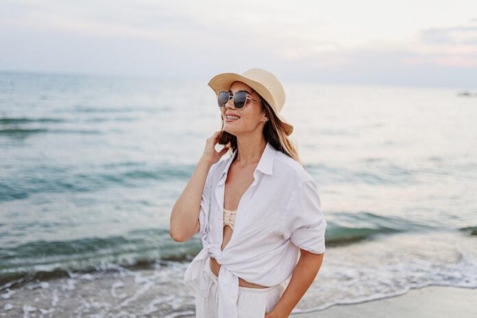 Best Type of Clothes for Summer Season
